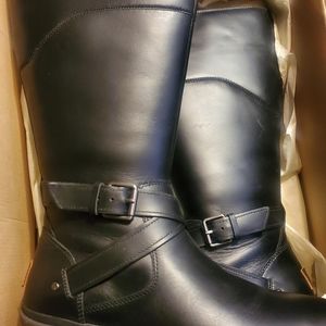 Womens UGG W Evanna Waterproof Boots